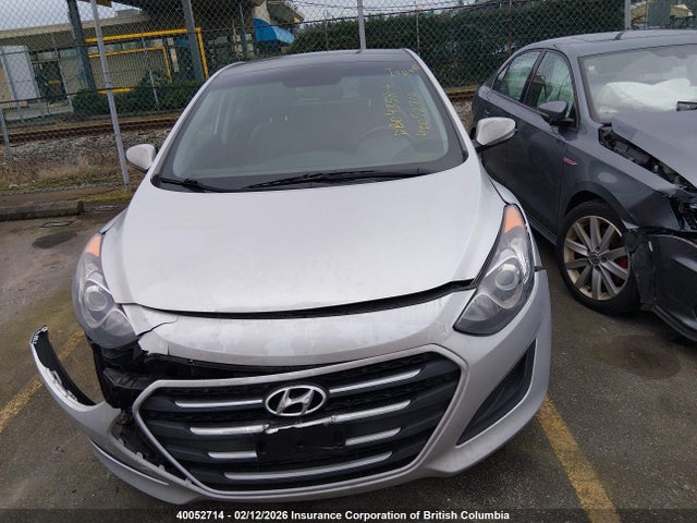 2013 Hyundai Elantra Gt მანქანა იყიდება აუქციონზე, vin: KMHD35LE3DU120544, აუქციონის ნომერი: 40052714
