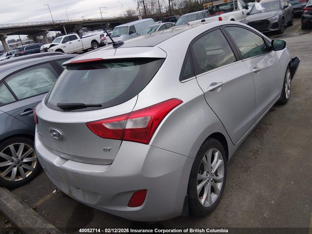2013 Hyundai Elantra Gt მანქანა იყიდება აუქციონზე, vin: KMHD35LE3DU120544, აუქციონის ნომერი: 40052714