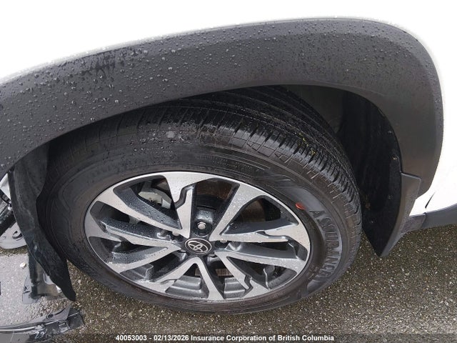 2024 Toyota Corolla Cross Xle მანქანა იყიდება აუქციონზე, vin: 7MUDAABG0RV114899, აუქციონის ნომერი: 40053003