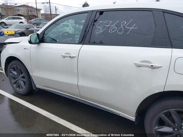 Acura MDX 2019 5J8YD4H09KL800107 Image 14