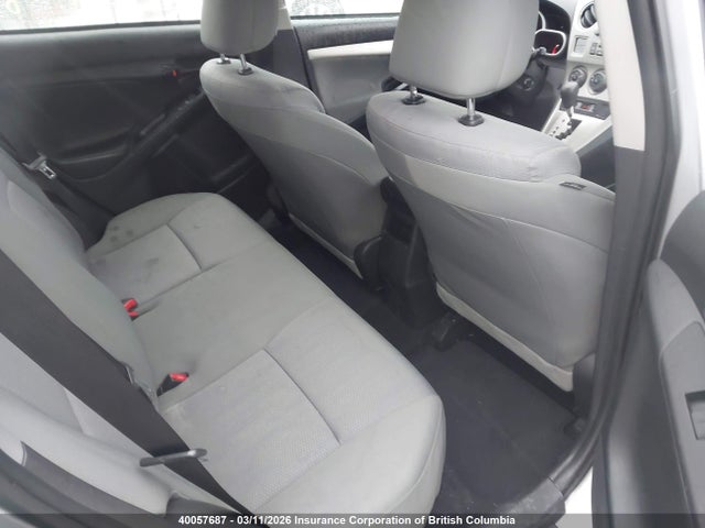 40057687 :رقم المزاد ، 2T1KU4EE6CC815483 vin ، 2012 Toyota Matrix مزاد بيع