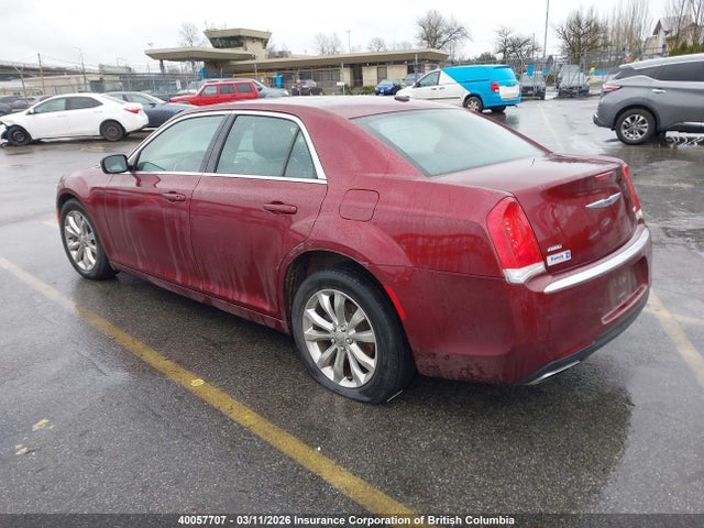 Chrysler 300 2016 2C3CCARGXGH231475 Image 3