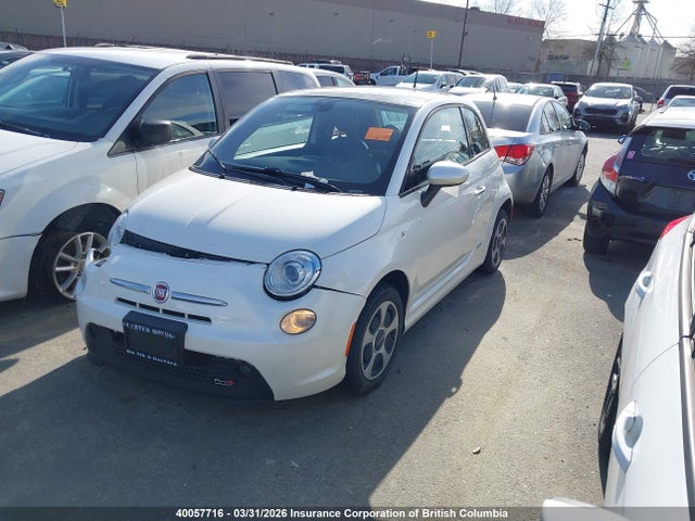 Fiat 500 2016 3C3CFFGEXGT180282 Image 2