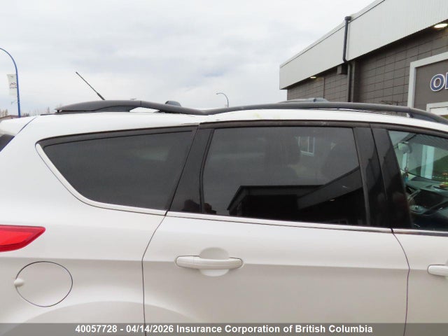 2014 Ford Escape Se მანქანა იყიდება აუქციონზე, vin: 1FMCU9GX7EUA17222, აუქციონის ნომერი: 40057728