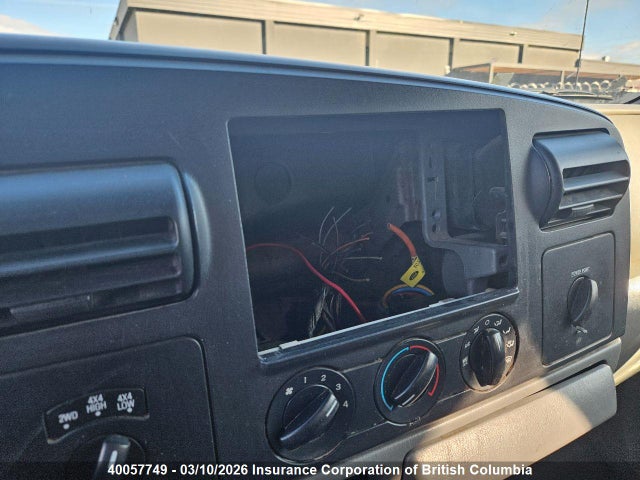 40057749 :رقم المزاد ، 1FTWW33P06EB12599 vin ، 2006 Ford F350 مزاد بيع