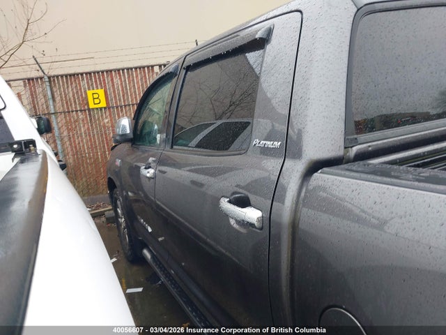 2012 Toyota Tundra Crewmax Limited მანქანა იყიდება აუქციონზე, vin: 5TFHY5F13CX242382, აუქციონის ნომერი: 40056607
