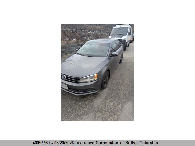 Продажа на аукционе авто 2015 Volkswagen Jetta, vin: 3VWDA7AJ0FM341013, номер лота: 40057760