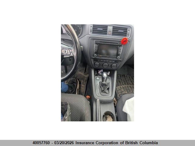 Продажа на аукционе авто 2015 Volkswagen Jetta, vin: 3VWDA7AJ0FM341013, номер лота: 40057760