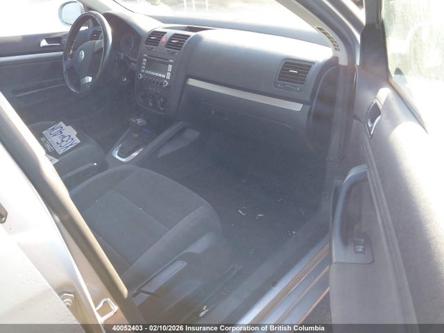 40052403 :رقم المزاد ، 3VWKM71K69M268774 vin ، 2009 Volkswagen Jetta S مزاد بيع