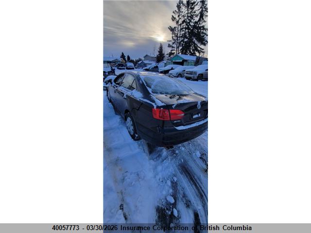 40057773 :رقم المزاد ، 3VW1K7AJ2EM277233 vin ، 2014 Volkswagen Jetta مزاد بيع
