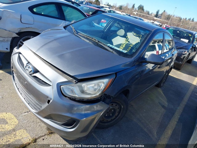 2012 Hyundai Accent Gls/gs მანქანა იყიდება აუქციონზე, vin: KMHCT4AE6CU180101, აუქციონის ნომერი: 40054421