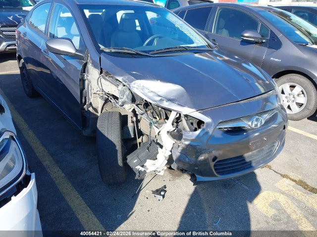 2012 Hyundai Accent Gls/gs მანქანა იყიდება აუქციონზე, vin: KMHCT4AE6CU180101, აუქციონის ნომერი: 40054421