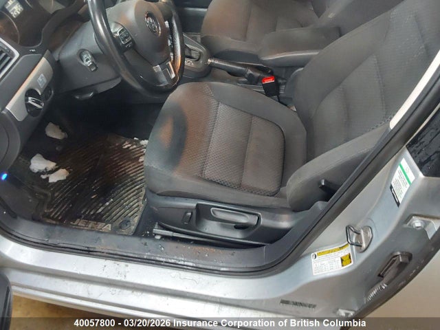 40057800 :رقم المزاد ، 3VWDL7AJ0DM452605 vin ، 2013 Volkswagen Jetta مزاد بيع