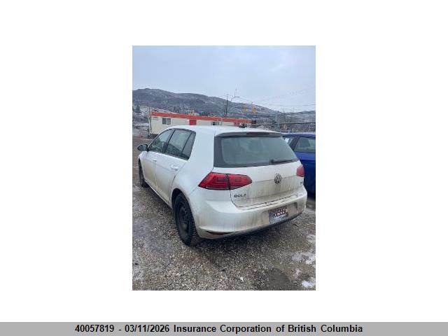 3VW217AU4FM097044 Volkswagen Golf