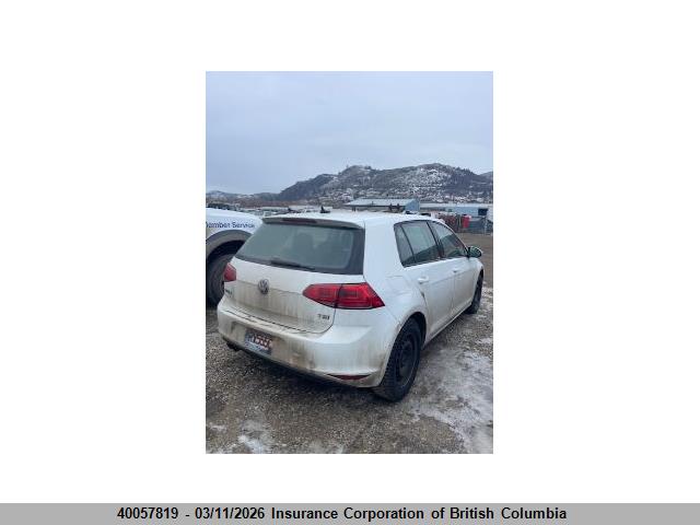 3VW217AU4FM097044 Volkswagen Golf
