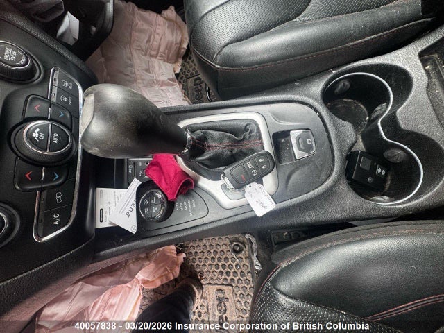 1C4PJMBS2FW678708 Jeep Cherokee Trailhawk