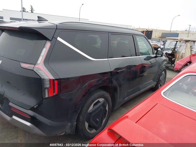 KNDADFS58T6071615 KIA ev9