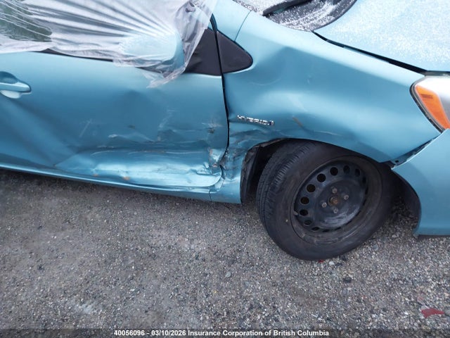 40056096 :رقم المزاد ، JTDKDTB3XC1011995 vin ، 2012 Toyota Prius C مزاد بيع