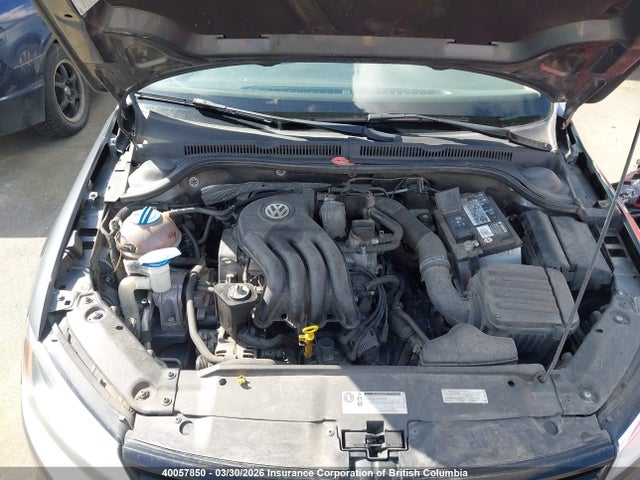 3VWDK7AJ9EM416142 Volkswagen Jetta