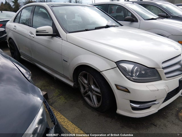 Продажа на аукционе авто 2012 Mercedes-benz C 350 4matic, vin: WDDGF8JB0CA701864, номер лота: 40053927