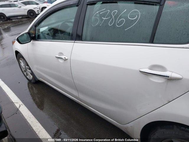 KIA Forte 2017 KNAFX5A8XH5716634 Image 14