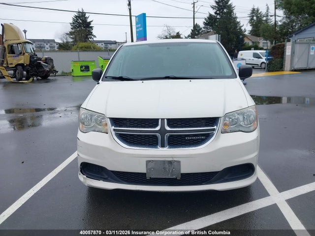 40057870 :رقم المزاد ، 2D4RN4DGXBR762366 vin ، 2011 Dodge Grand Caravan Express مزاد بيع