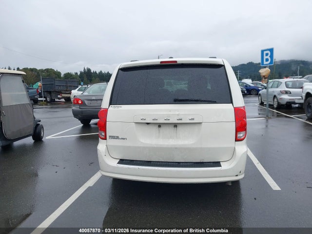 40057870 :رقم المزاد ، 2D4RN4DGXBR762366 vin ، 2011 Dodge Grand Caravan Express مزاد بيع