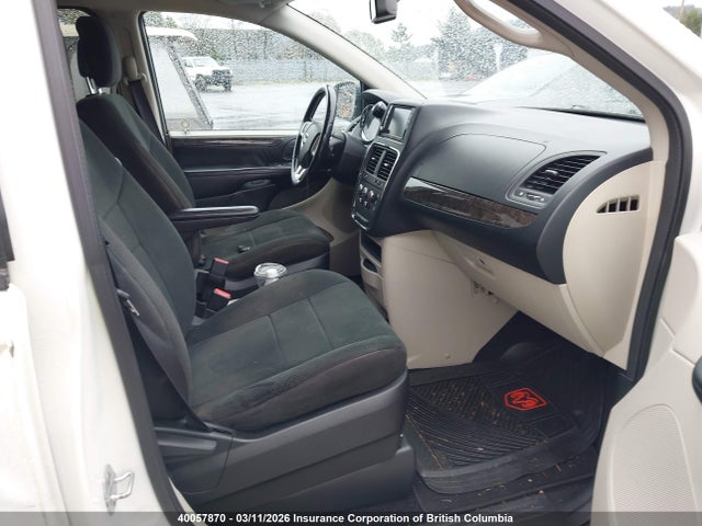 40057870 :رقم المزاد ، 2D4RN4DGXBR762366 vin ، 2011 Dodge Grand Caravan Express مزاد بيع