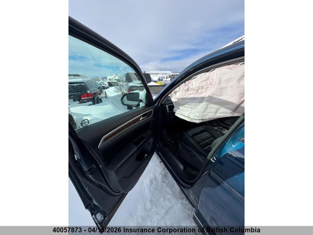 40057873 :رقم المزاد ، 1V2NR2CA7KC513743 vin ، 2019 Volkswagen Atlas مزاد بيع