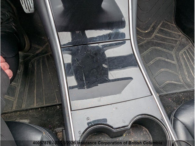 2019 Tesla Model 3 მანქანა იყიდება აუქციონზე, vin: 5YJ3E1EA0KF402403, აუქციონის ნომერი: 40057876