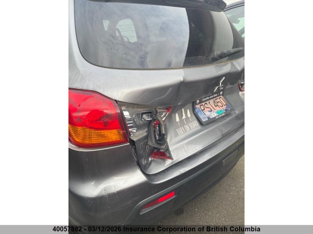 40057882 :رقم المزاد ، JA4AJ3AU0BZ600529 vin ، 2011 Mitsubishi Rvr مزاد بيع