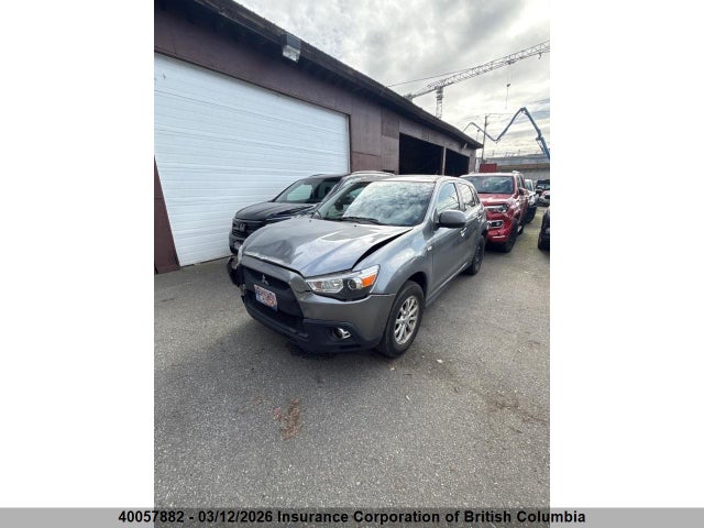 40057882 :رقم المزاد ، JA4AJ3AU0BZ600529 vin ، 2011 Mitsubishi Rvr مزاد بيع
