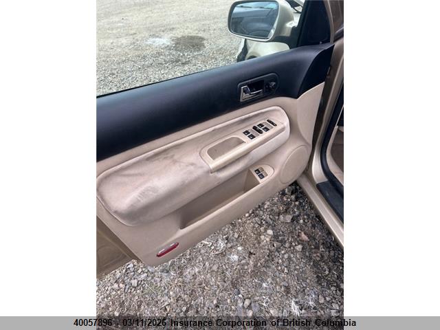 40057896 :رقم المزاد ، 9BWGK61J024030605 vin ، 2002 Volkswagen Golf مزاد بيع