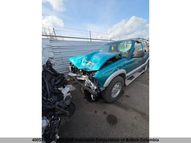40057917 :رقم المزاد ، 1GNDT13W4T2286854 vin ، 1996 Chevrolet Blazer مزاد بيع