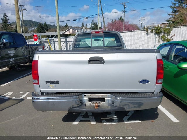40057937 :رقم المزاد ، 2FTRF17292CA21430 vin ، 2002 Ford F150 مزاد بيع