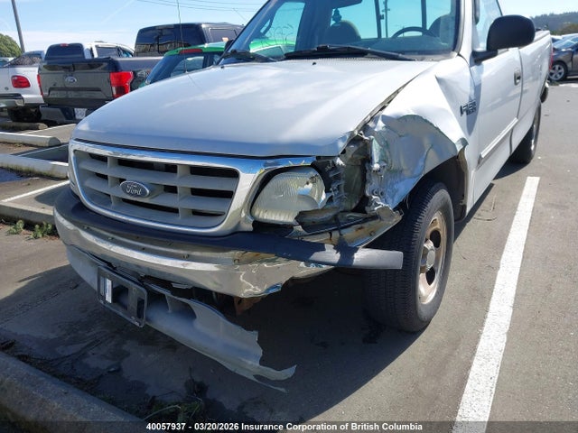 40057937 :رقم المزاد ، 2FTRF17292CA21430 vin ، 2002 Ford F150 مزاد بيع