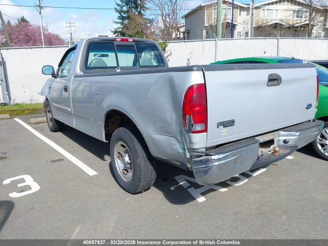 40057937 :رقم المزاد ، 2FTRF17292CA21430 vin ، 2002 Ford F150 مزاد بيع