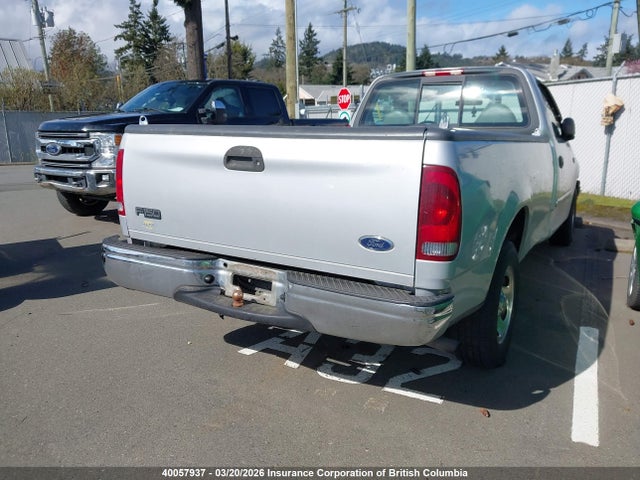 40057937 :رقم المزاد ، 2FTRF17292CA21430 vin ، 2002 Ford F150 مزاد بيع