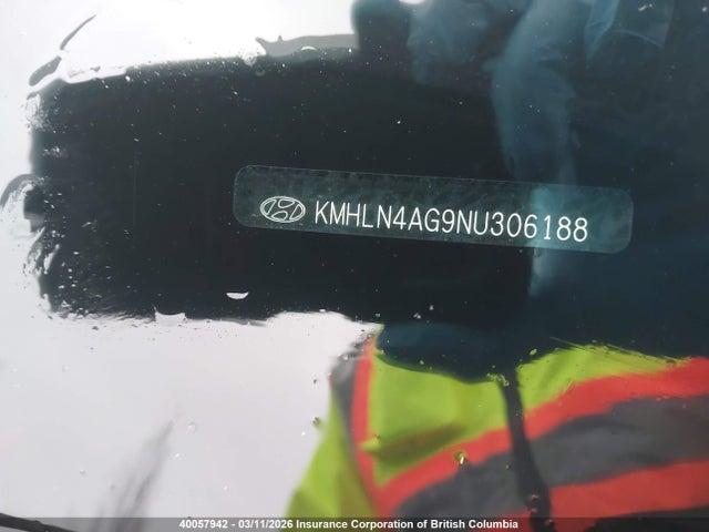 KMHLN4AG9NU306188 Hyundai ELANTRA SEL