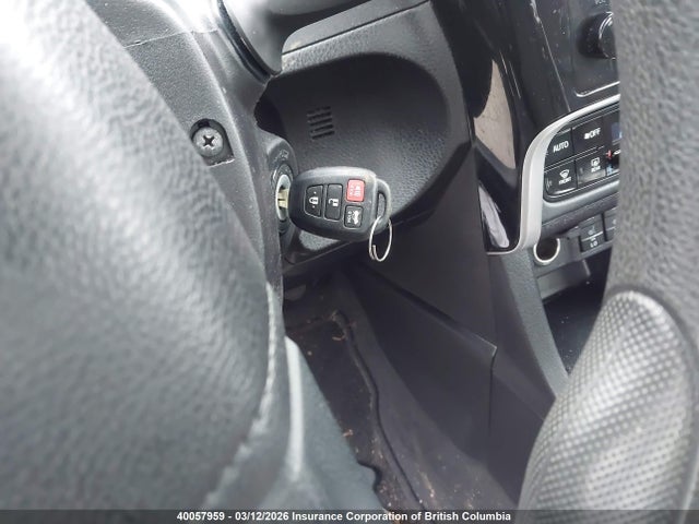 40057959 :رقم المزاد ، 2T1BURHE0KC223522 vin ، 2019 Toyota Corolla Le مزاد بيع