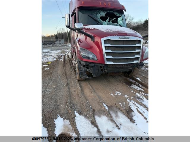 3AKJHHDRXKSKA2147 Freightliner New Cascadia 126