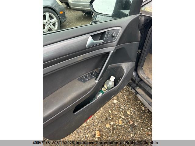 3VW117AU3KM523022 Volkswagen Golf