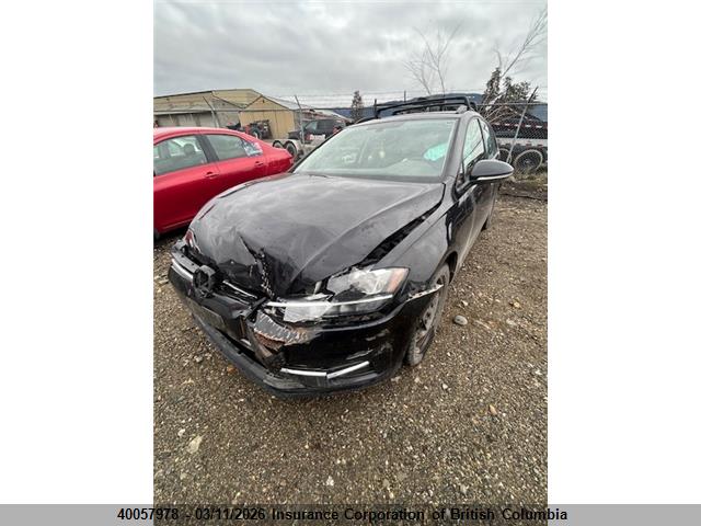 3VW117AU3KM523022 Volkswagen Golf