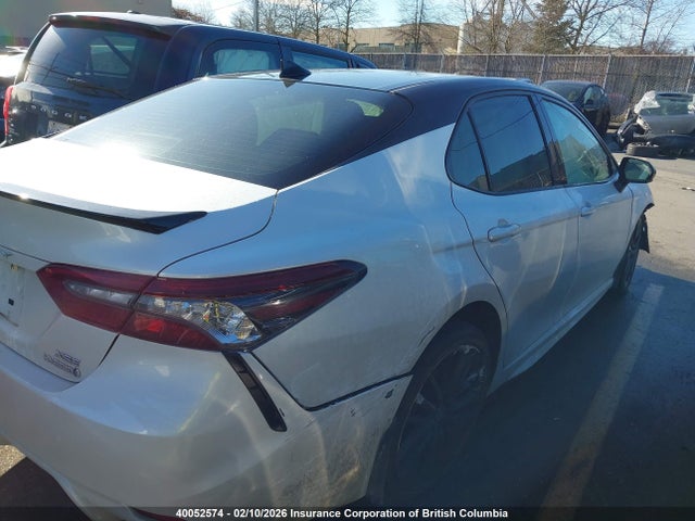 Toyota CAMRY XSE 2022 4T1K31AK0NU038068 Image 4
