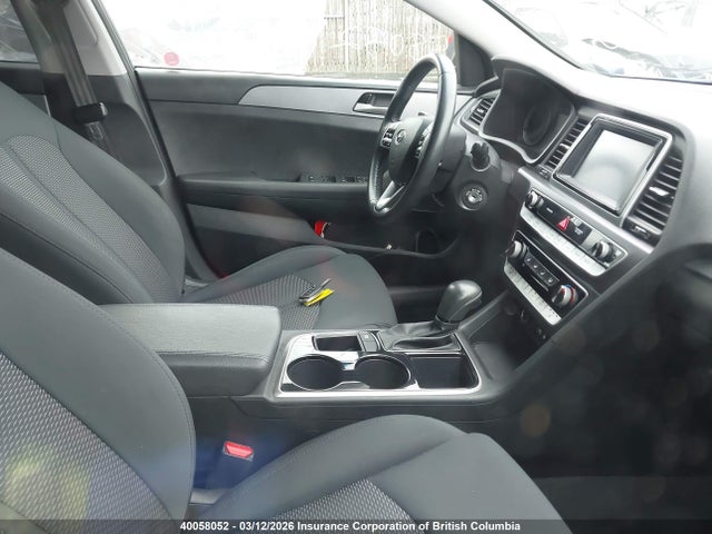 5NPE24AF9KH794951 Hyundai SONATA SE
