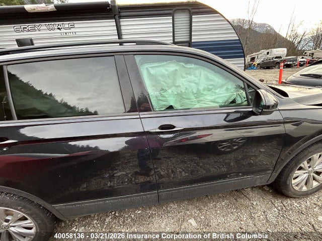 Aukcja sprzedaży 2018 Volkswagen Tiguan S, vin: 3VV0B7AX2JM163182, numer aukcji: 40058136