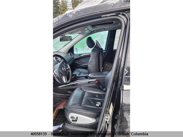 Продажа на аукционе авто 2010 Mercedes-benz Gl 550 4matic, vin: 4JGBF8GE5AA623774, номер лота: 40058139