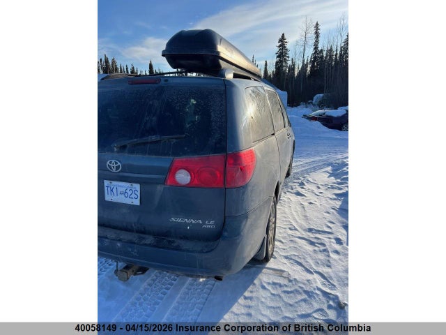 2010 Toyota Sienna Le მანქანა იყიდება აუქციონზე, vin: 5TDJK4CC9AS033489, აუქციონის ნომერი: 40058149