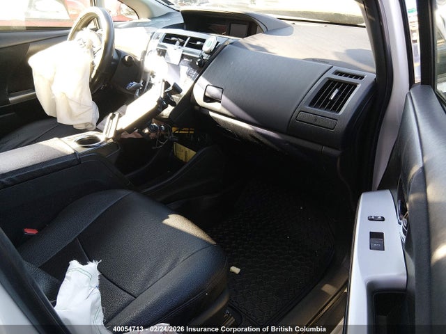 JTDZN3EU6JJ076291 Toyota PRIUS V