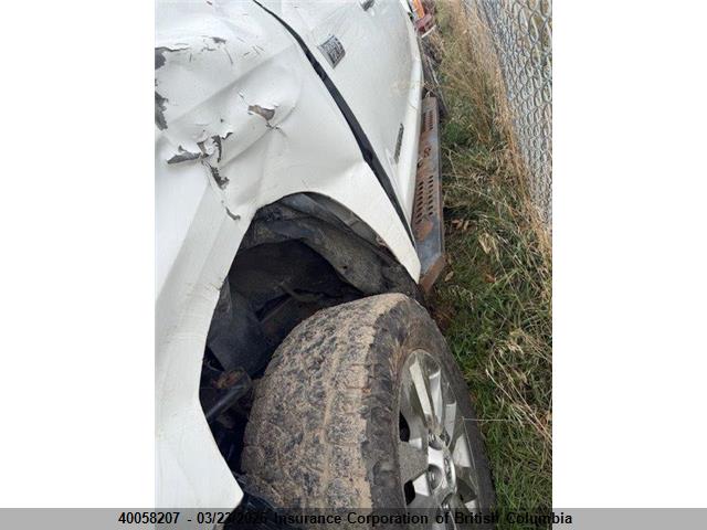 5TFHY5F12EX328415 Toyota Tundra Crewmax Limited